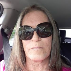 Meet your Posher, Keri